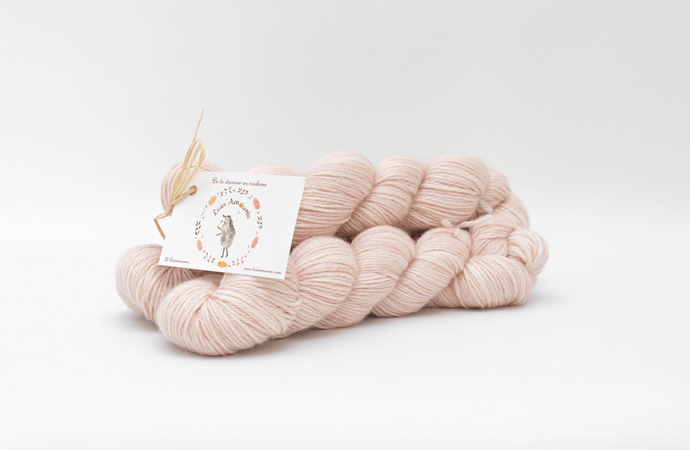 Echeveau Aphrodite DK - De la tendresse en boutons