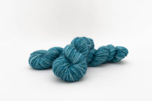 Charger l&#39;image dans la galerie, Echeveau Aphrodite DK - Prendre le thé avec un canard