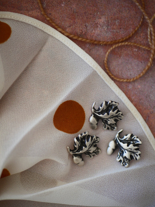 Bouton feuille de chêne & gland Argent